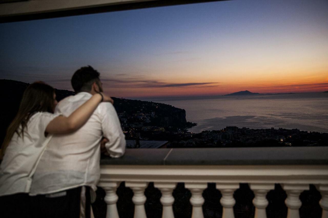 Casa Francy Stanza Privata Villa Vico Equense Bagian luar foto